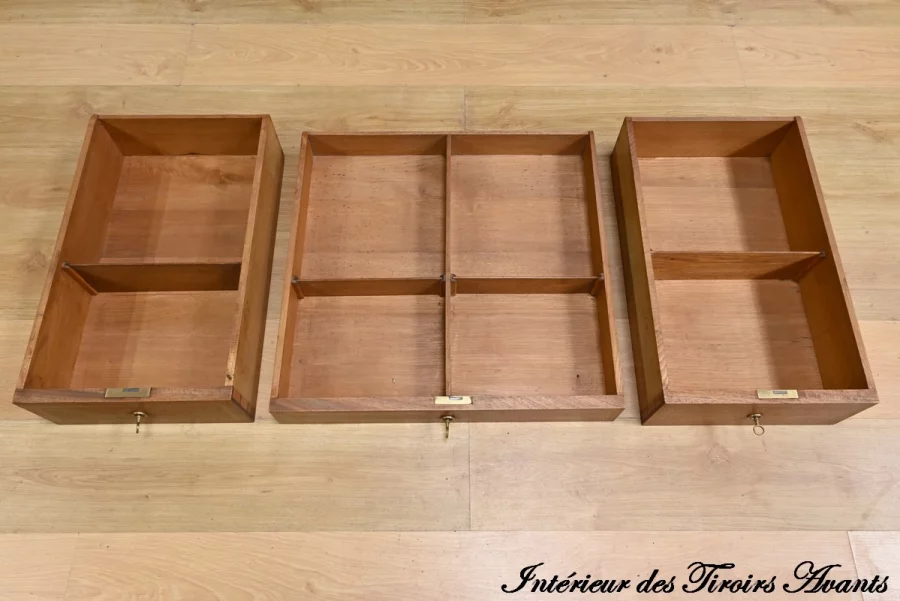 Important Bureau d’Architecte en Acajou – 1920