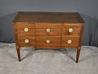 CÓMODA DE LA ÉPOCA LUIS XVI