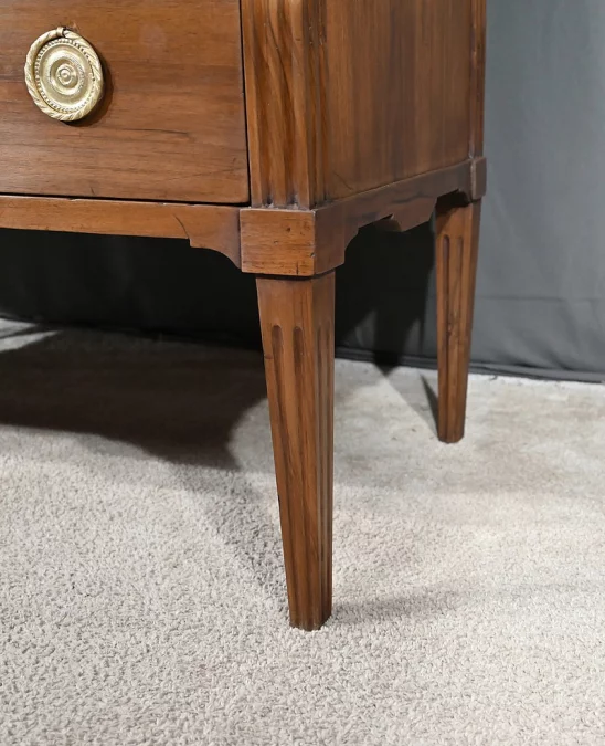 CÓMODA DE LA ÉPOCA LUIS XVI