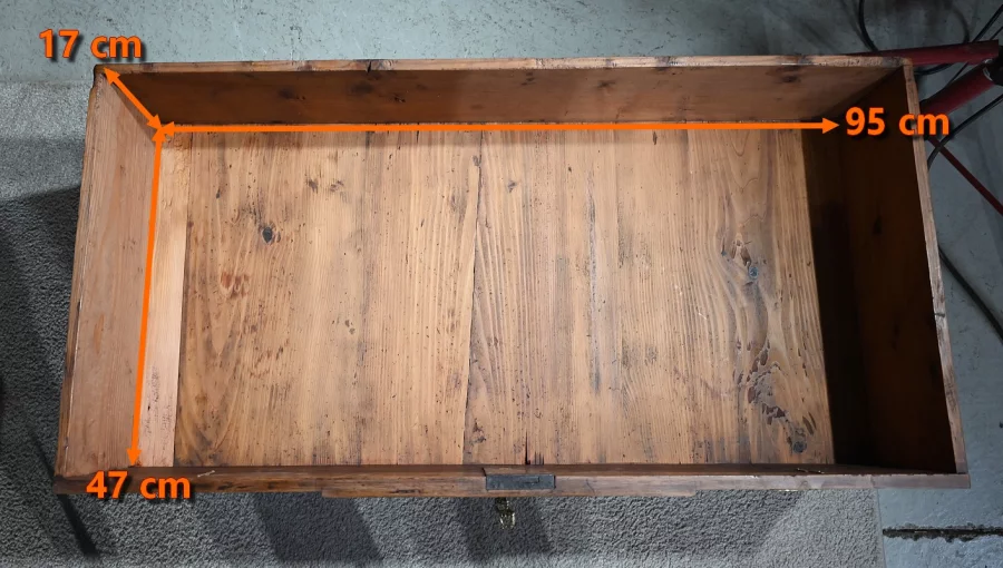 CÓMODA DE LA ÉPOCA LUIS XVI