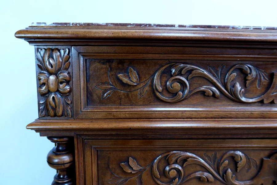 CÓMODA ESTILO RENACIMIENTO