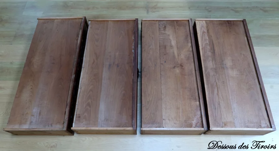 CÓMODA ESTILO RENACIMIENTO