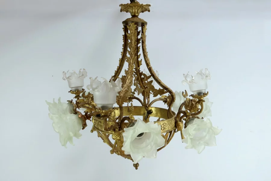 Lustre à 12 Lumières en Bronze Doré, style Napoléon III – Fin XIXe