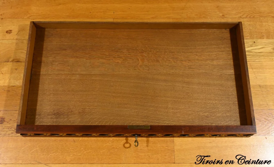 ESCRITORIO CON TAPA CILINDRICA ESTILO LUIS XVI