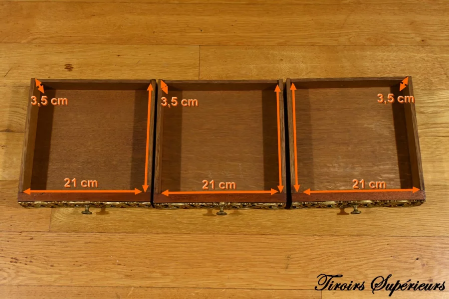 ESCRITORIO CON TAPA CILINDRICA ESTILO LUIS XVI