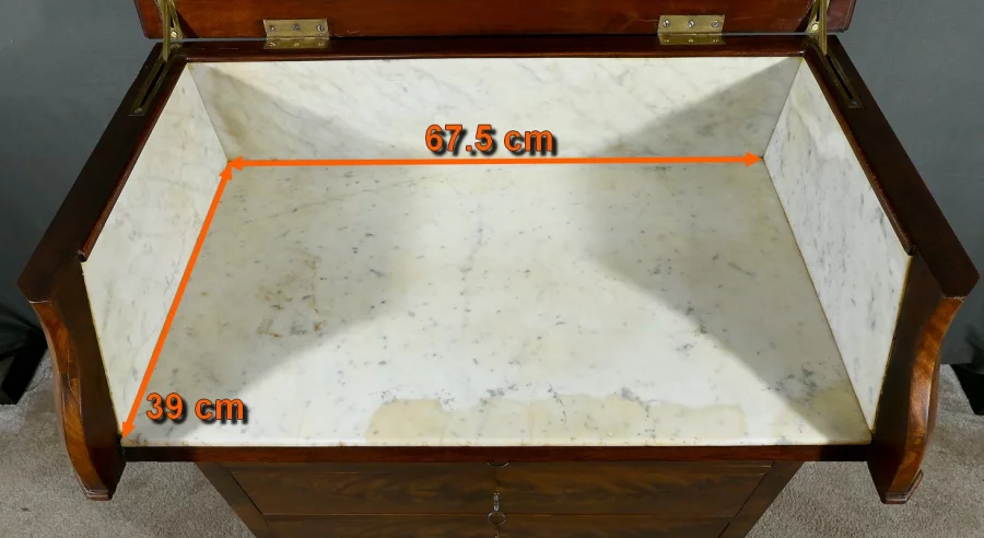 Commode de Toilette en placage de Ronce d’Acajou, Style Louis-Philippe – Fin XIXe