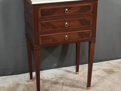 KOMMODE IM LOUIS XVI-STIL