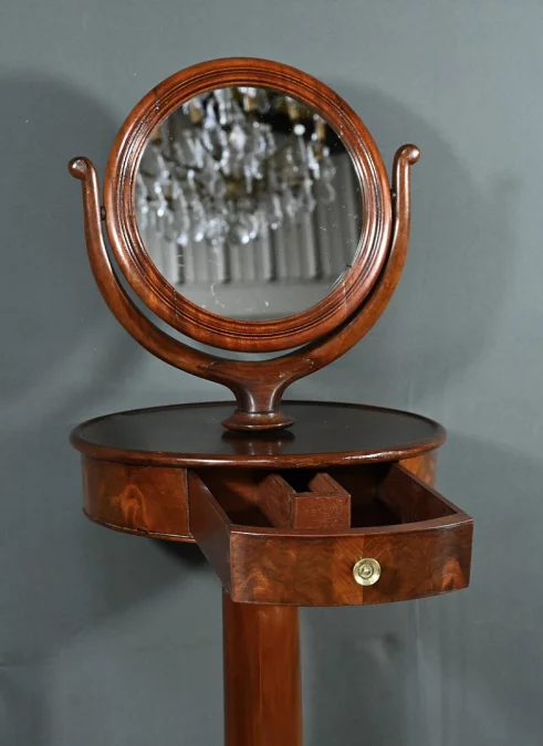 Barbière en Acajou massif, époque Restauration – Début XIXe