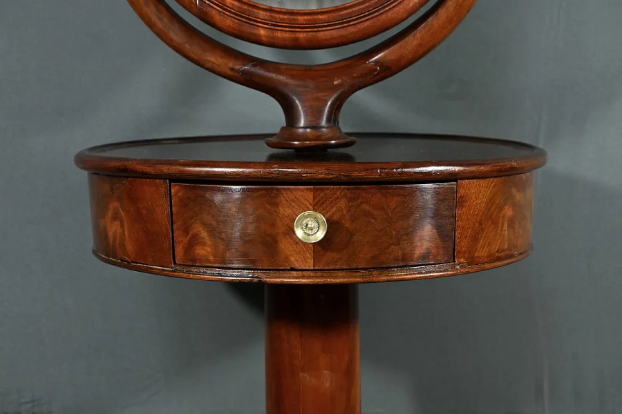 Barbière en Acajou massif, époque Restauration – Début XIXe