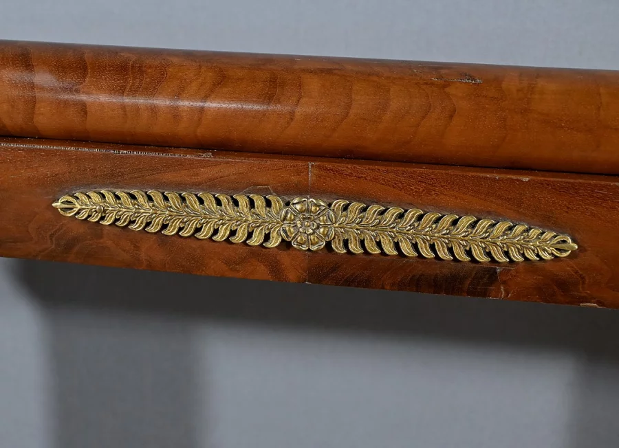 Kaminschirm aus der Zeit des französischen Empire