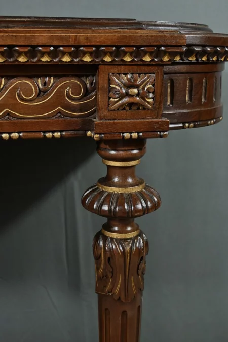 JARDINIERE IM LOUIS XVI-STIL AUF STAND