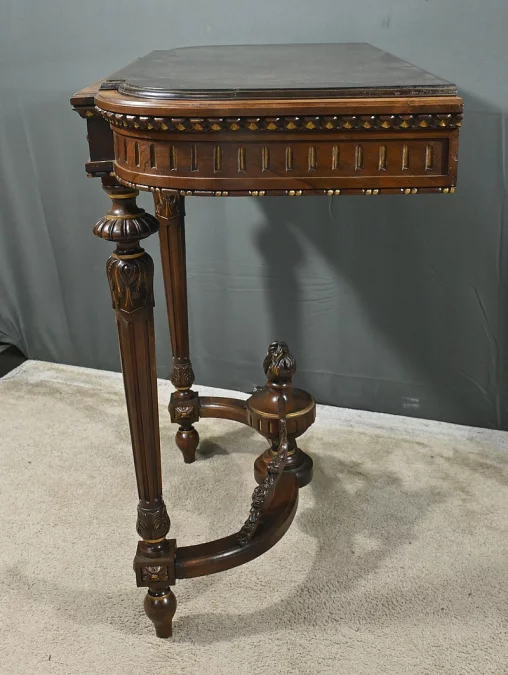 JARDINIERE IM LOUIS XVI-STIL AUF STAND