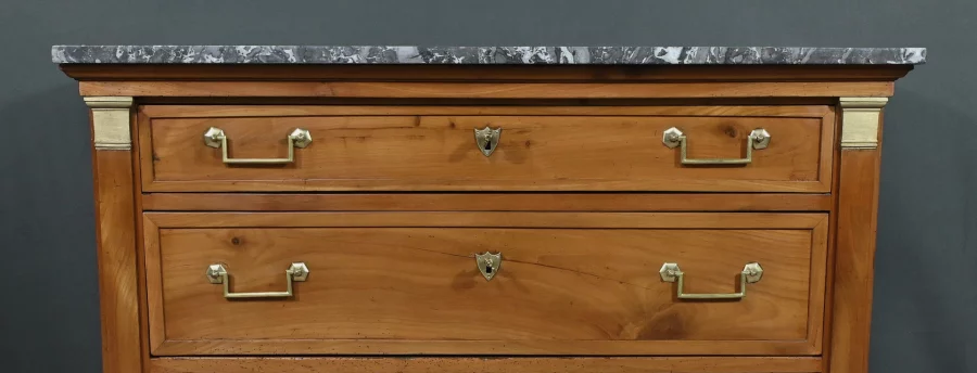 Petite Commode de Propriété en Merisier, époque Directoire – Début XIXe