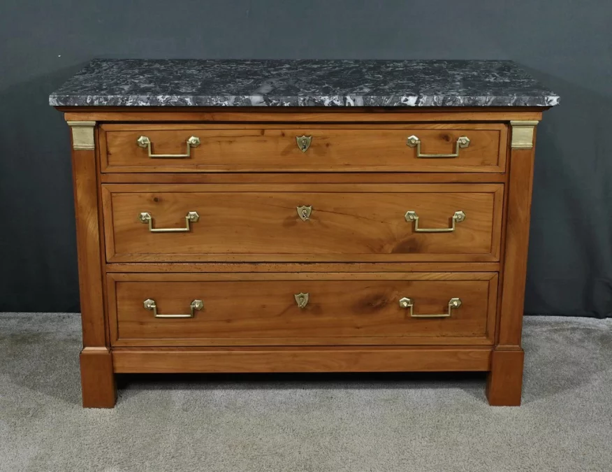 Petite Commode de Propriété en Merisier, époque Directoire – Début XIXe