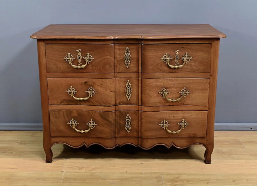 Kommode aus der Zeit Louis XV