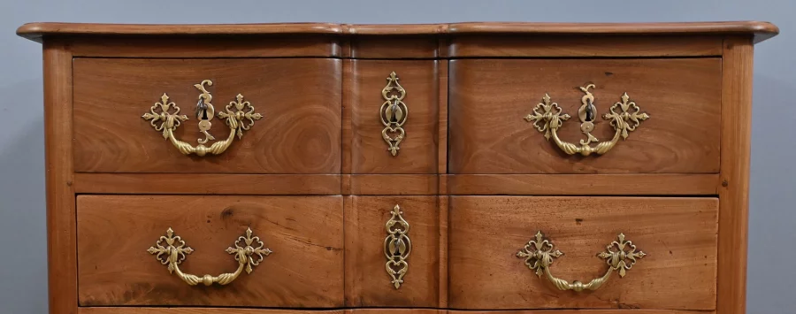 Kommode aus der Zeit Louis XV