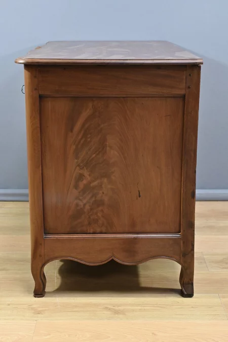 Kommode aus der Zeit Louis XV