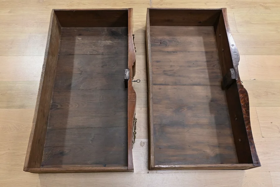 Kommode aus der Zeit Louis XV