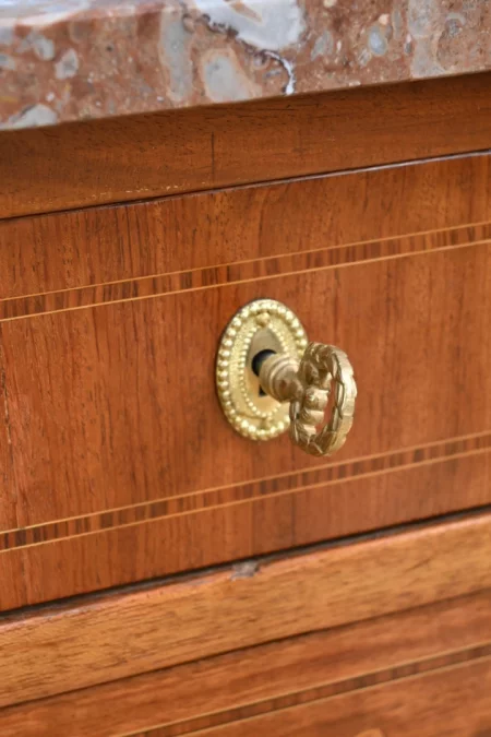 Petite Commode en Acajou Blond – Début XXe