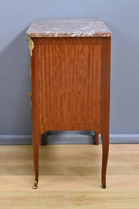 Petite Commode en Acajou Blond – Début XXe