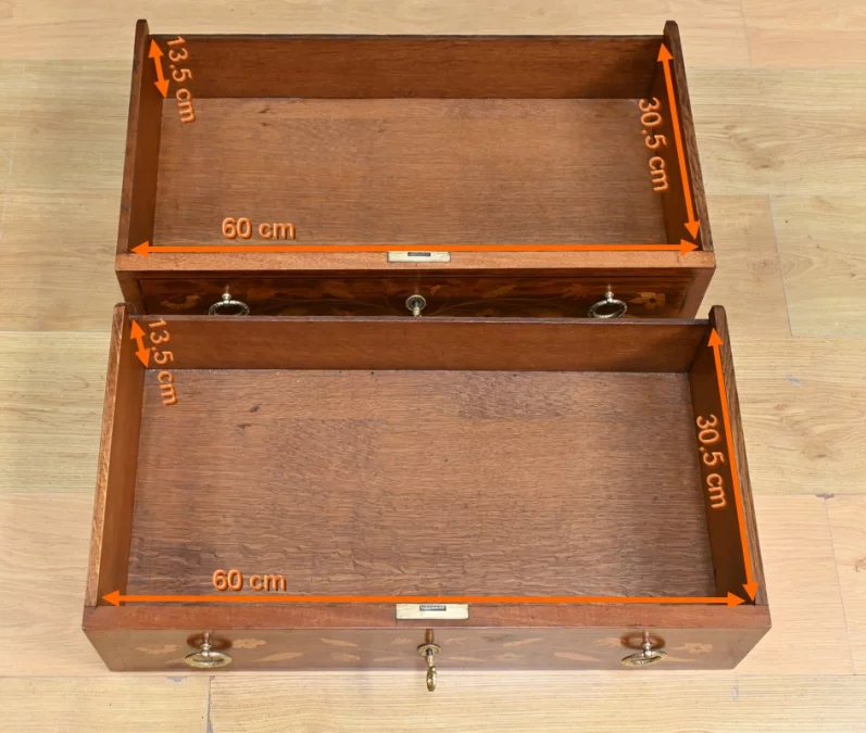 Petite Commode en Acajou Blond – Début XXe