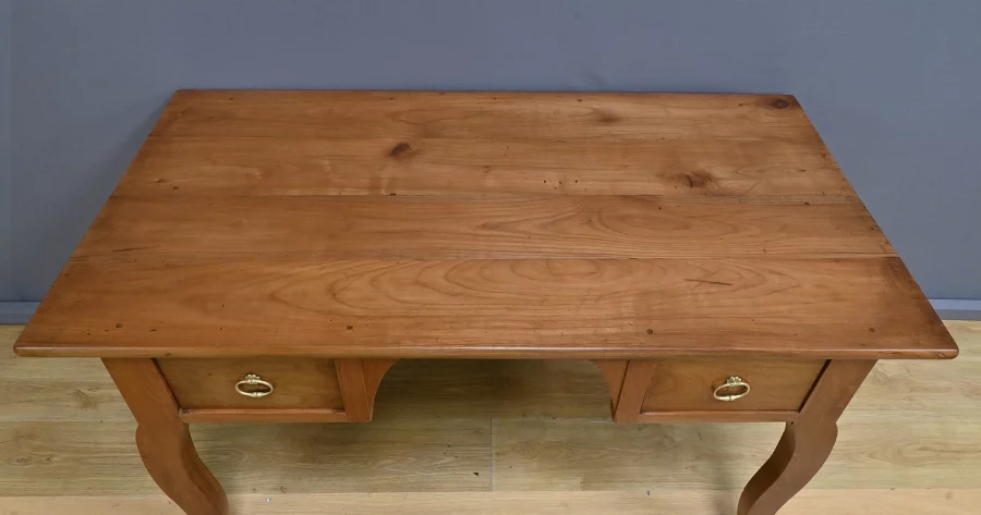 SCHREIBTISCH IM LOUIS XV-STIL