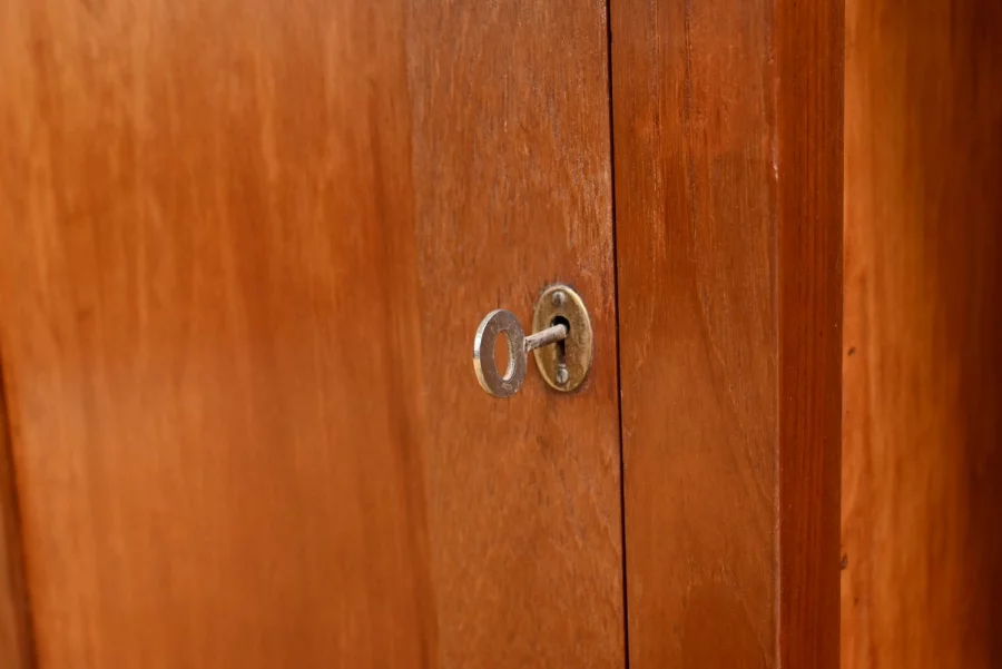 Bureau de Commerce en Teck – 1930