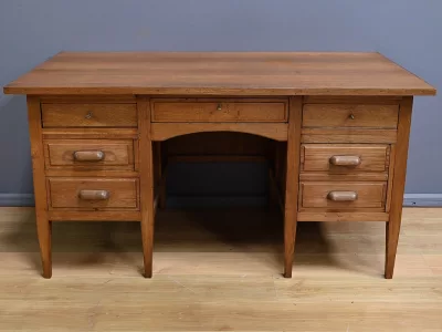 Bureau à Caissons en Chêne massif, établissements Régy – 1940