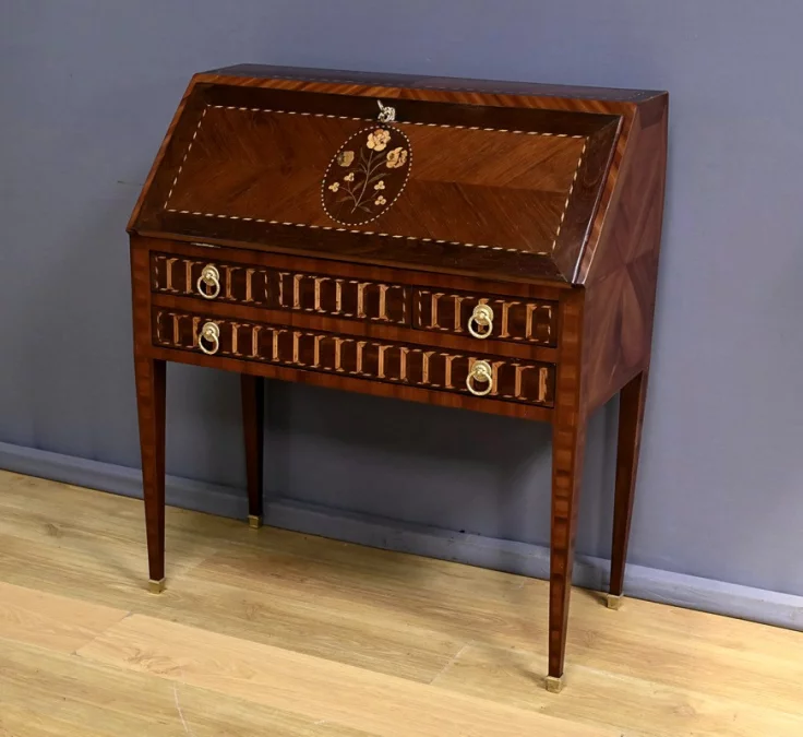 Bureau de Pente en Palissandre et Acajou, style Louis XVI – Milieu XIXe