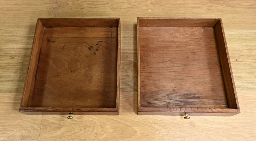 Книжный шкаф-бюро в стиле Людовика XVI