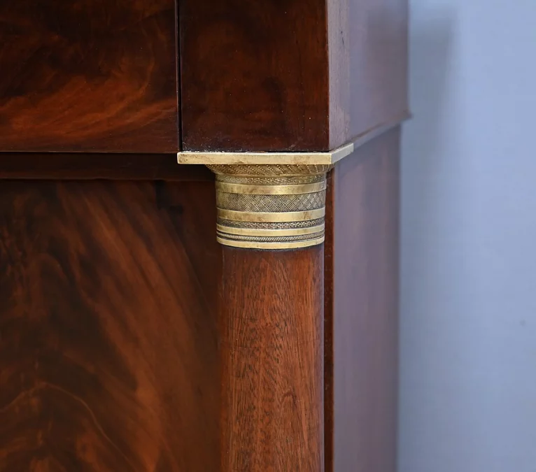 BUFFET ESTILO IMPERIO FRANCÉS