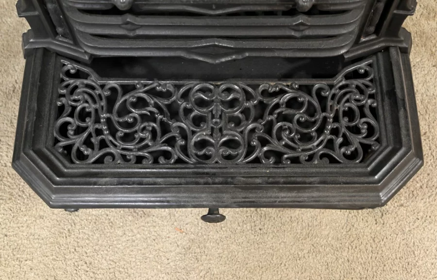 Чугунная угольная печь