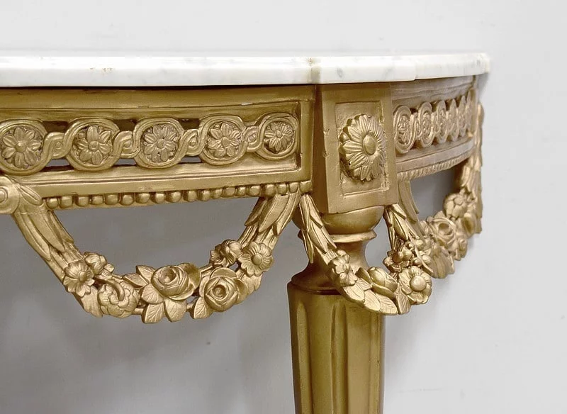 KONSOLENTISCH IM LOUIS XVI-STIL