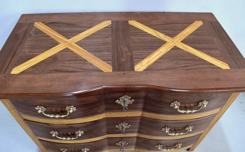 CÓMODA ESTILO LUIS XIV