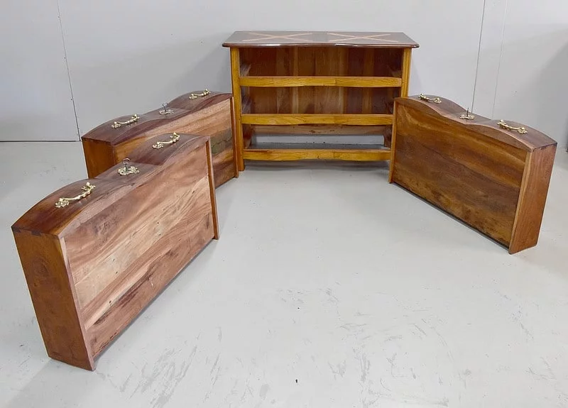 CÓMODA ESTILO LUIS XIV