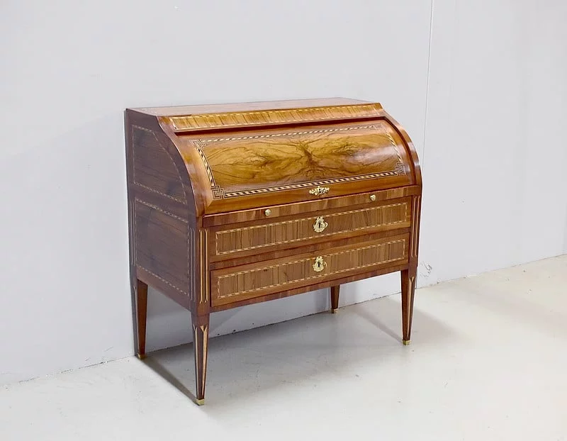 Bureau à cylindre Louis XVI – XVIIIe