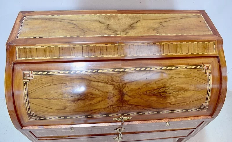 Bureau à cylindre Louis XVI – XVIIIe
