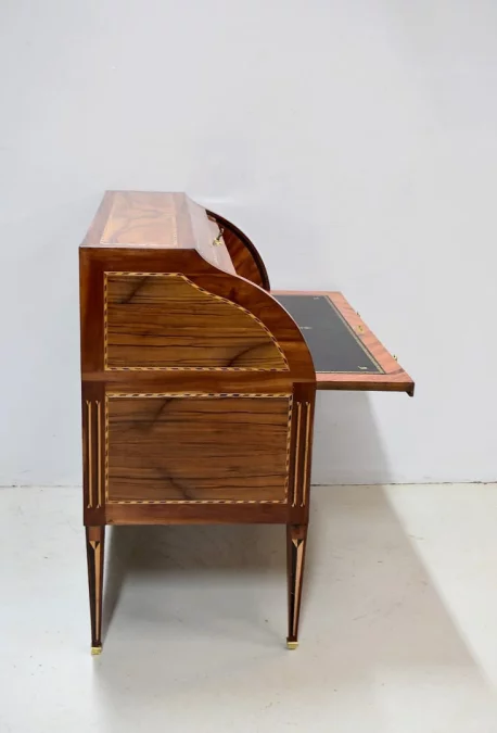 Bureau à cylindre Louis XVI – XVIIIe