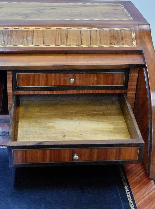 Bureau à cylindre Louis XVI – XVIIIe