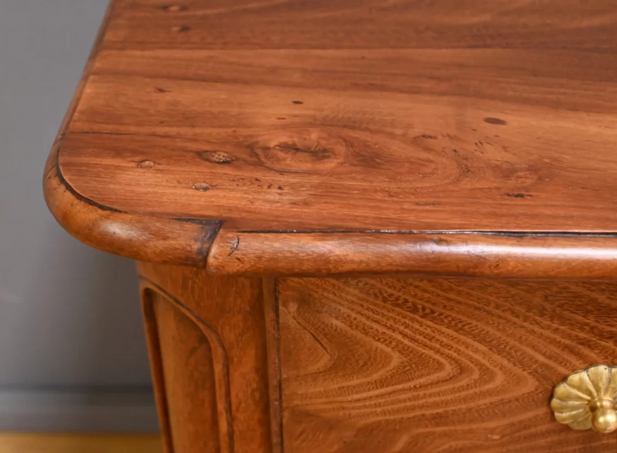 Kommode aus der Zeit Louis XV