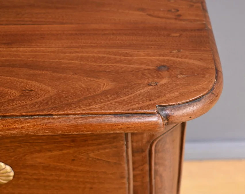 Kommode aus der Zeit Louis XV