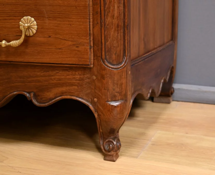 Kommode aus der Zeit Louis XV