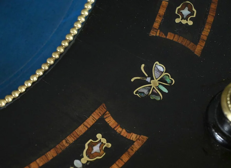 Tribuna a tre livelli del periodo Napoleone III