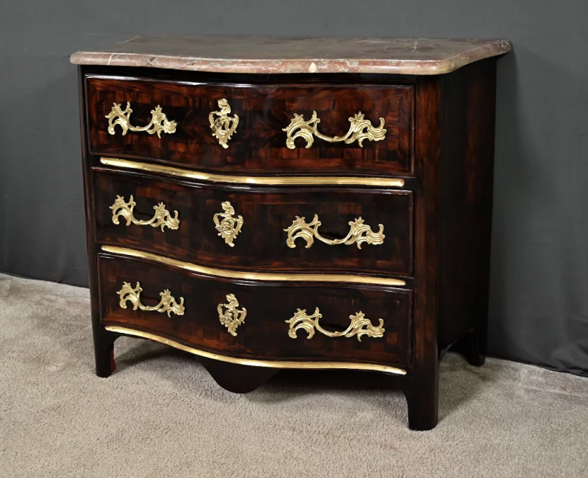 CÓMODA DE LA ÉPOCA DE LUIS XIV