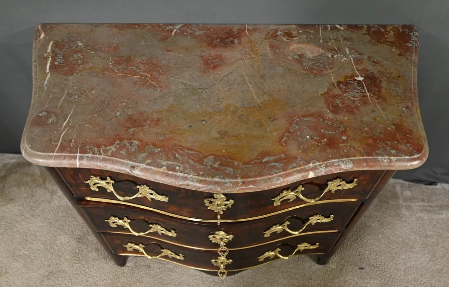 CÓMODA DE LA ÉPOCA DE LUIS XIV