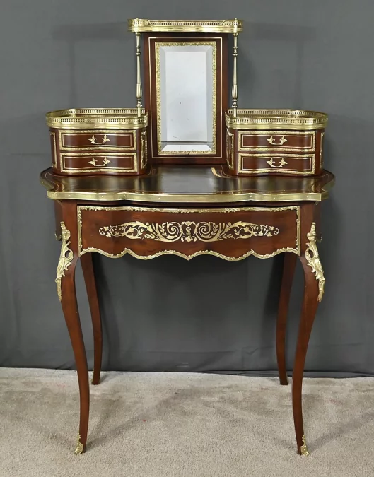 Petit Bureau de Dame en Acajou, époque Napoléon III – 2ème partie XIXe