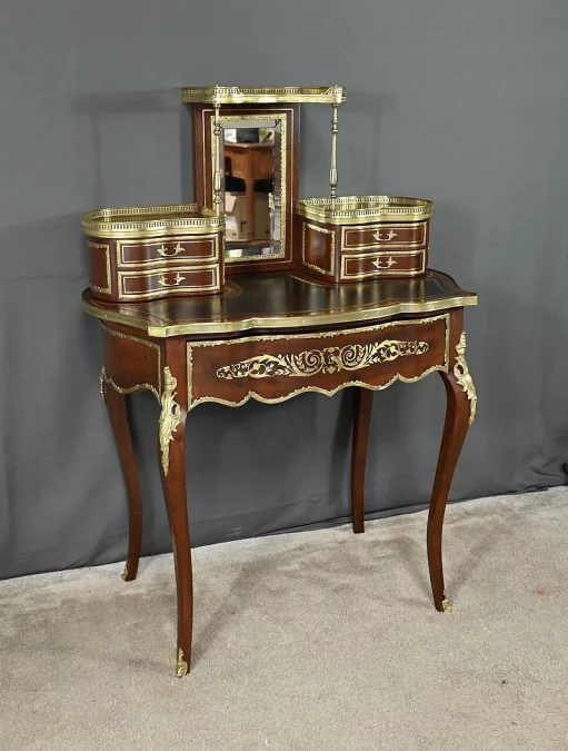 Petit Bureau de Dame en Acajou, époque Napoléon III – 2ème partie XIXe