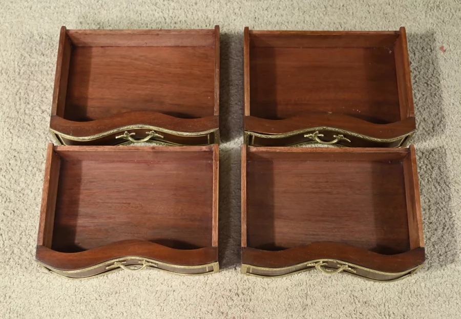 Petit Bureau de Dame en Acajou, époque Napoléon III – 2ème partie XIXe