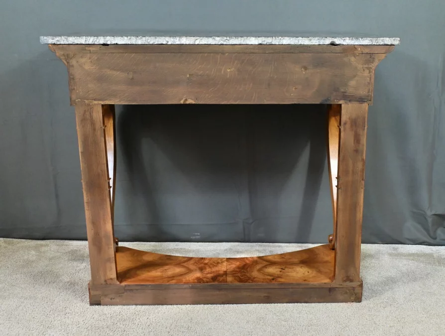 Console en Noyer, époque Restauration – Début XIXe