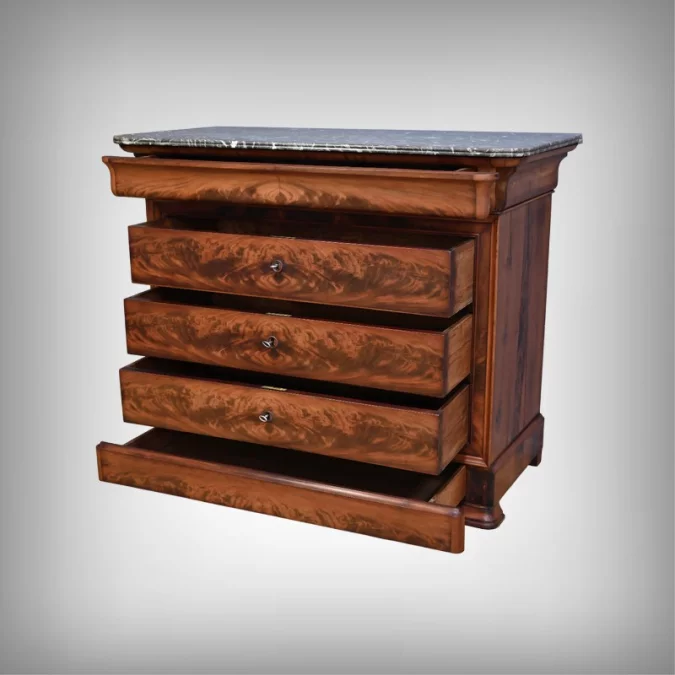 Commode en Acajou, style Louis-Philippe – Fin XIXe